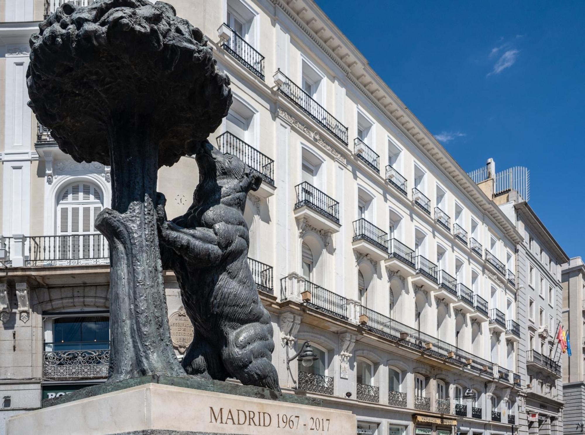 Hostal Luthia Puerta Del Sol *