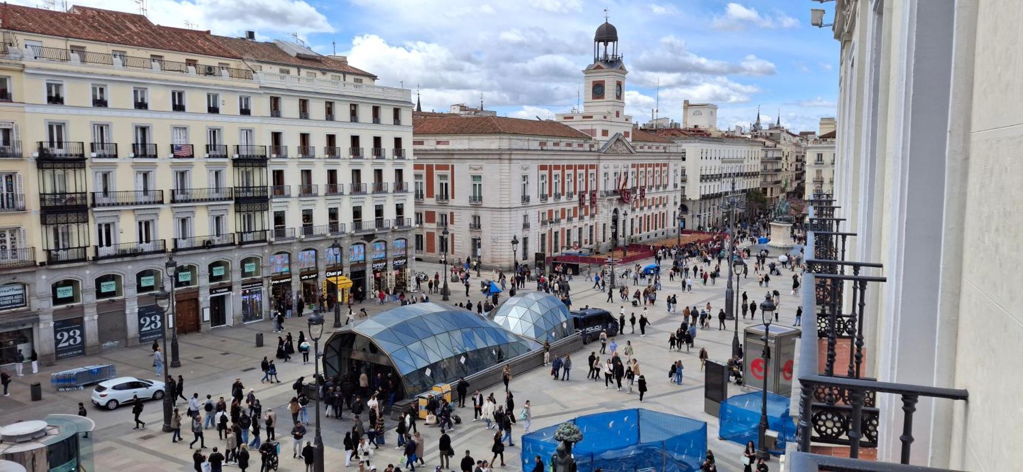 Hostal Luthia Puerta Del Sol