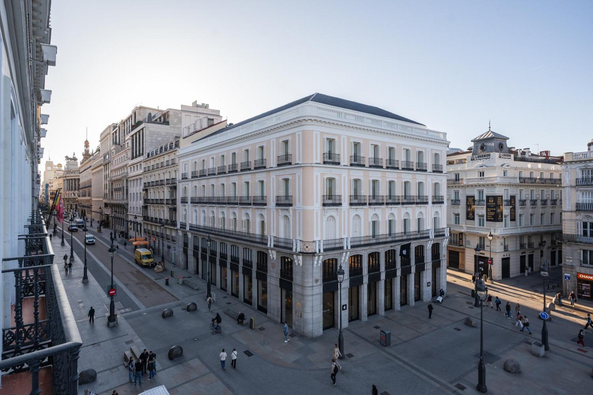 Hostal Luthia Puerta Del Sol